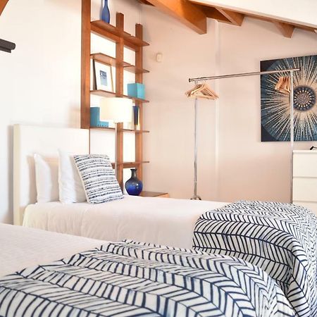 Architect-Designed Loft In A Historic Hilltop Neighborhood Lizbona Zewnętrze zdjęcie