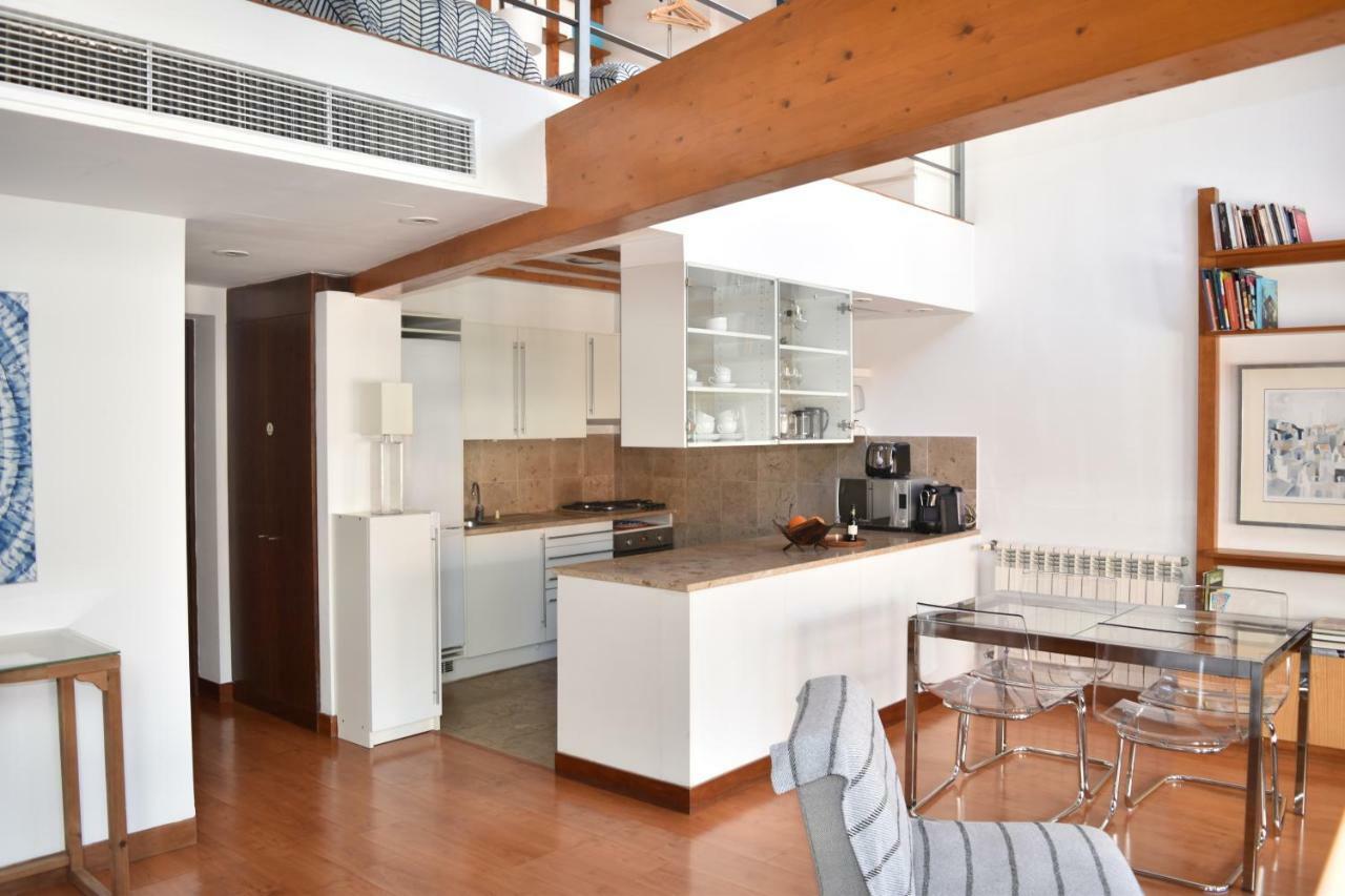 Architect-Designed Loft In A Historic Hilltop Neighborhood Lizbona Zewnętrze zdjęcie