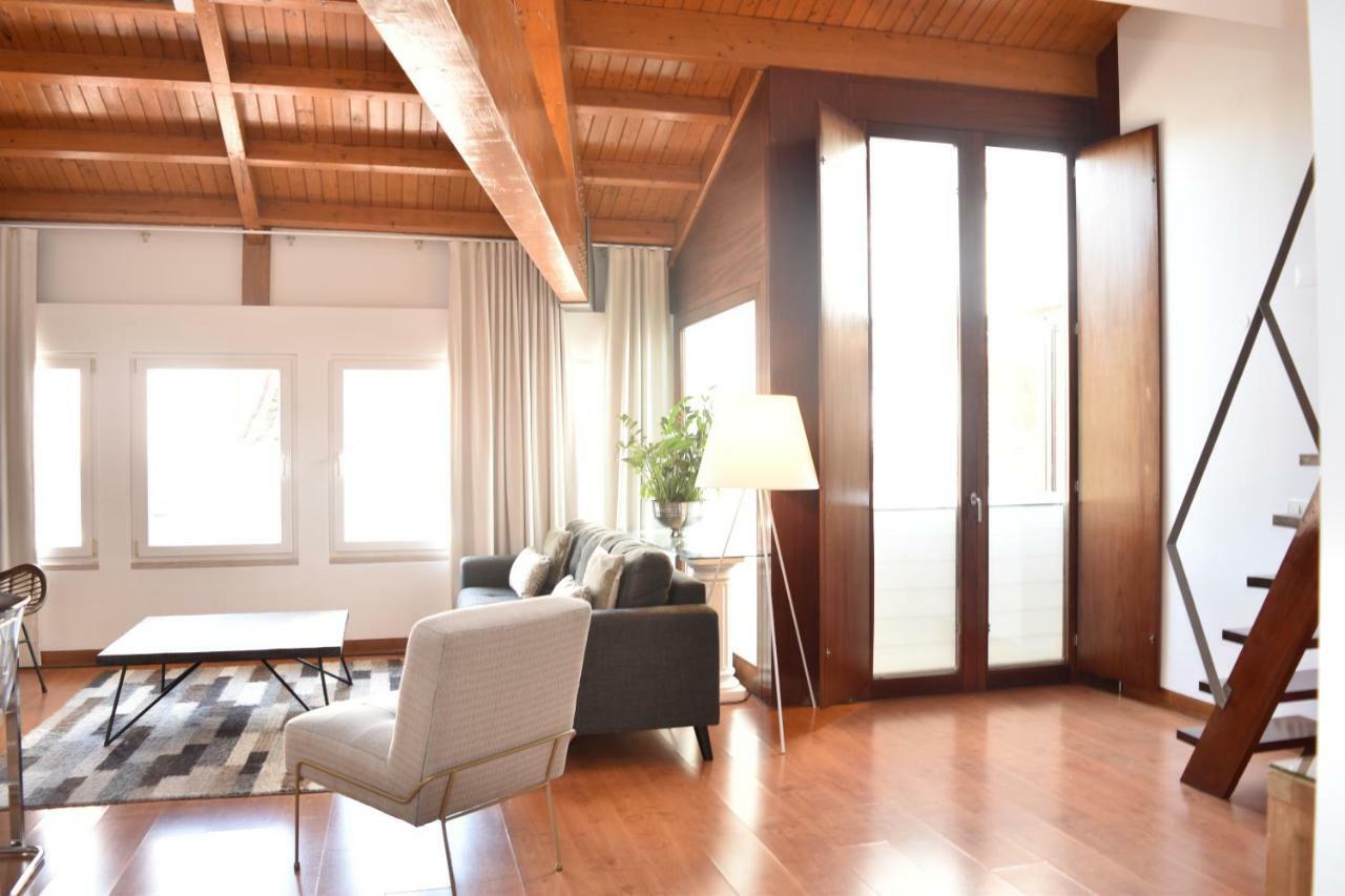 Architect-Designed Loft In A Historic Hilltop Neighborhood Lizbona Zewnętrze zdjęcie
